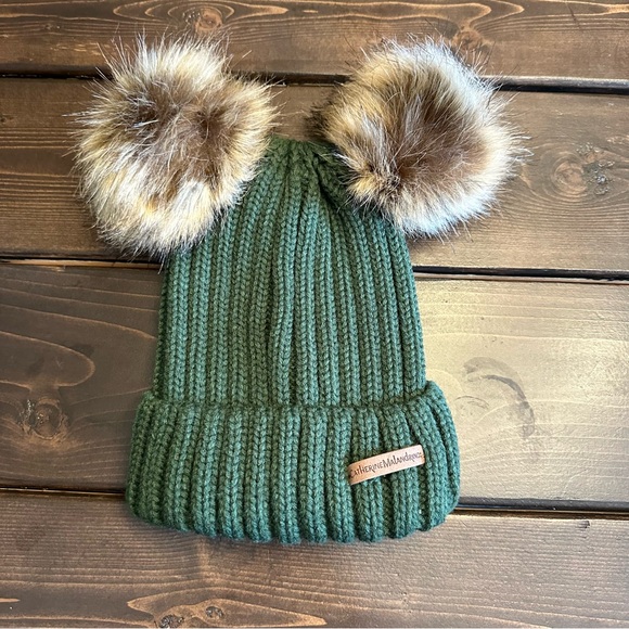 Catherine Malandrino Accessories - Beanie Hat